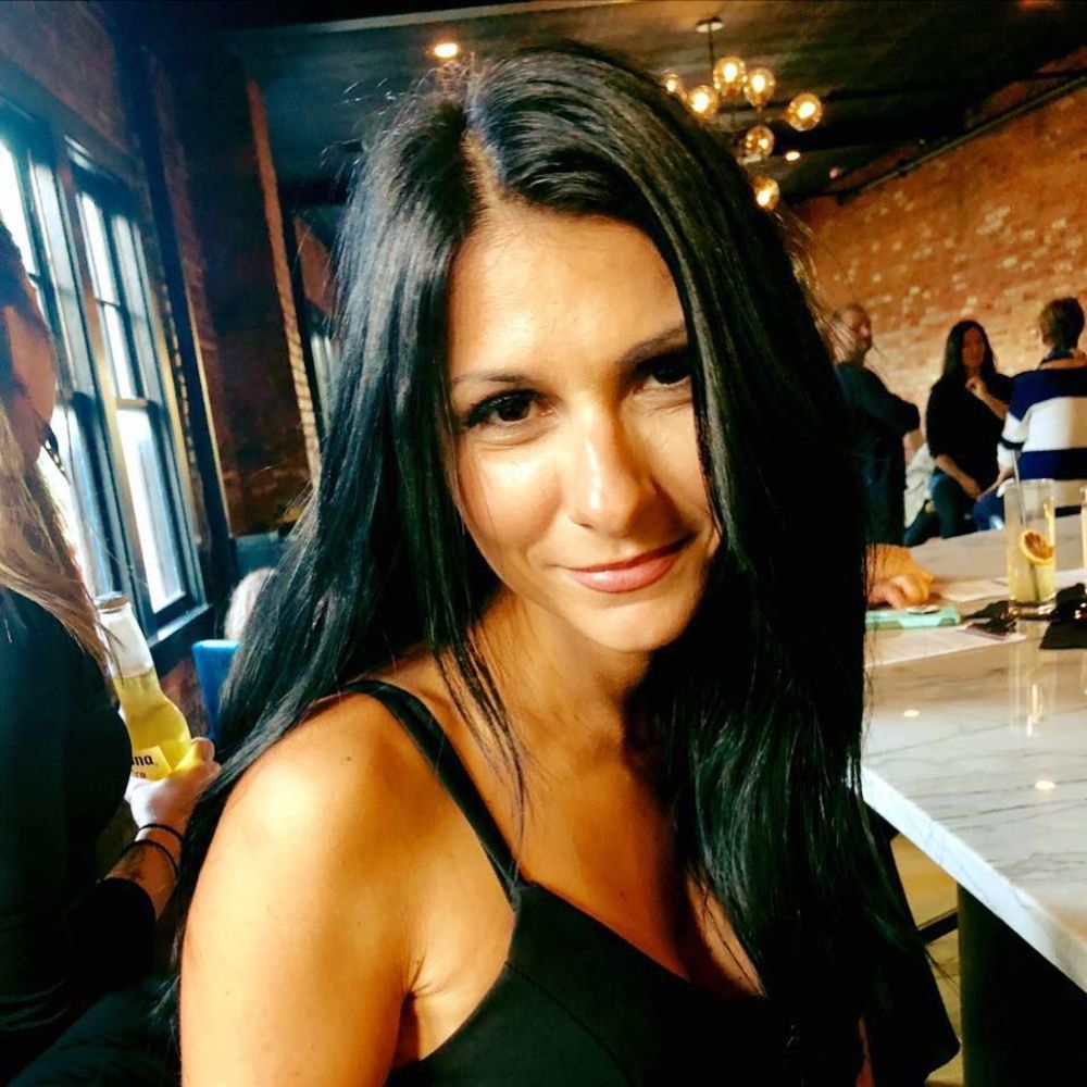 Meet your Posher, Hristina